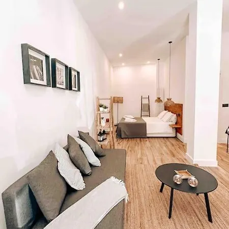 Nice Studio In Lavapies, Downtown Madrid Exterior photo