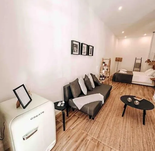 Nice Studio In Lavapies, Downtown Madrid